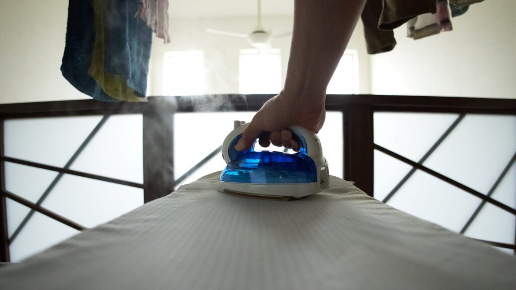 スチームアイロン